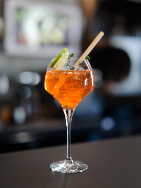 ✨🎄 Joyeux Noël à tous ✨Toute l’équipe de l’hôtel Les Monts Charvin vous souhaite un Joyeux Noël !Levons nos verres à la convivialité, aux souvenirs à créer et à une fin d’année placée sous le signe du partage, de la joie & de la douceur ✨🥂Merci de votre confiance et de faire partie de notre belle histoire.L’abus d’alcool est dangereux pour la santé, à consommer avec modération.#JoyeuxNoël #EspritDeFête #MomentsDePartage #NoëlÀLHôtel #FêtesDeFinDAnnée✨🎄 Merry Christmas ✨The entire hotel Les Monts Charvin team wishes you a Merry Christmas !Let’s raise a glass to togetherness, unforgettable memories, and a wonderful end of the year filled with joy & warmth ✨🥂Thank you for your trust and for being part of our story.Alcohol abuse is dangerous for your health. Please drink responsibly.#MerryChristmas #FestiveSeason #CheersToTogetherness #HotelMoments #endofyearcelebrations